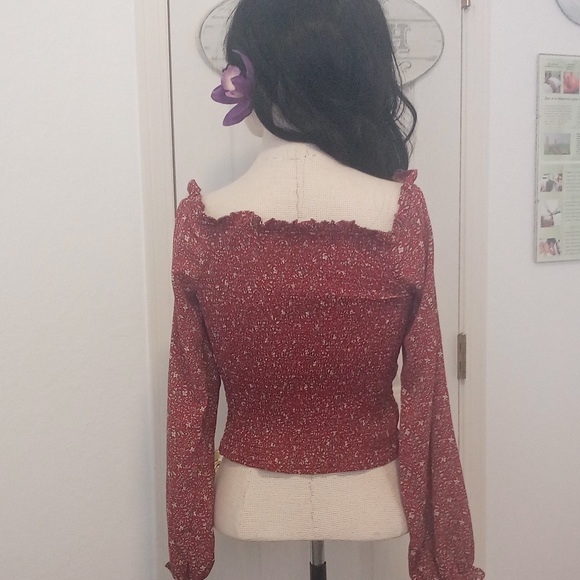 Floral top - Picture 4 of 11